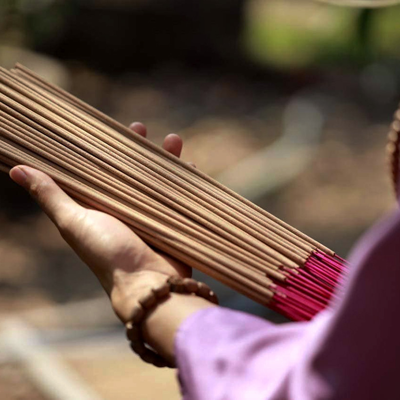 Nhang Trầm Hương Sạch