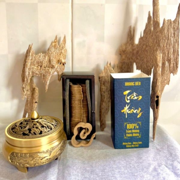 Combo vân mây trầm hương tặng kèm lư xông trầm